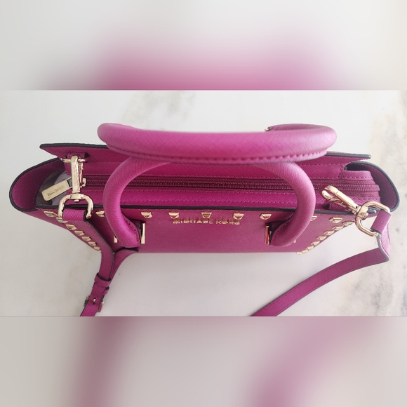 Gorgeous hot pink Michael Kors Selma Mdm Studded convertible crossbody bag - Picture 7 of 14